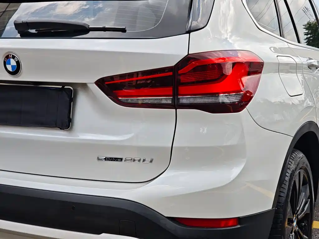 BMW X1 2020 — фото 10