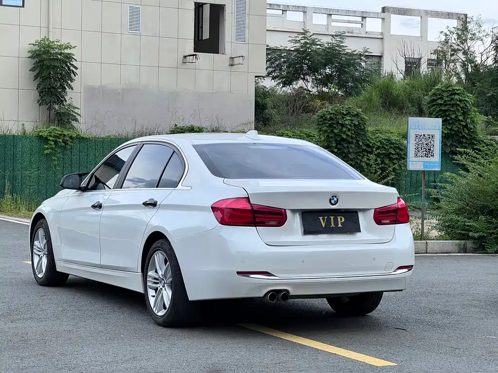 BMW 3 Series 2017
