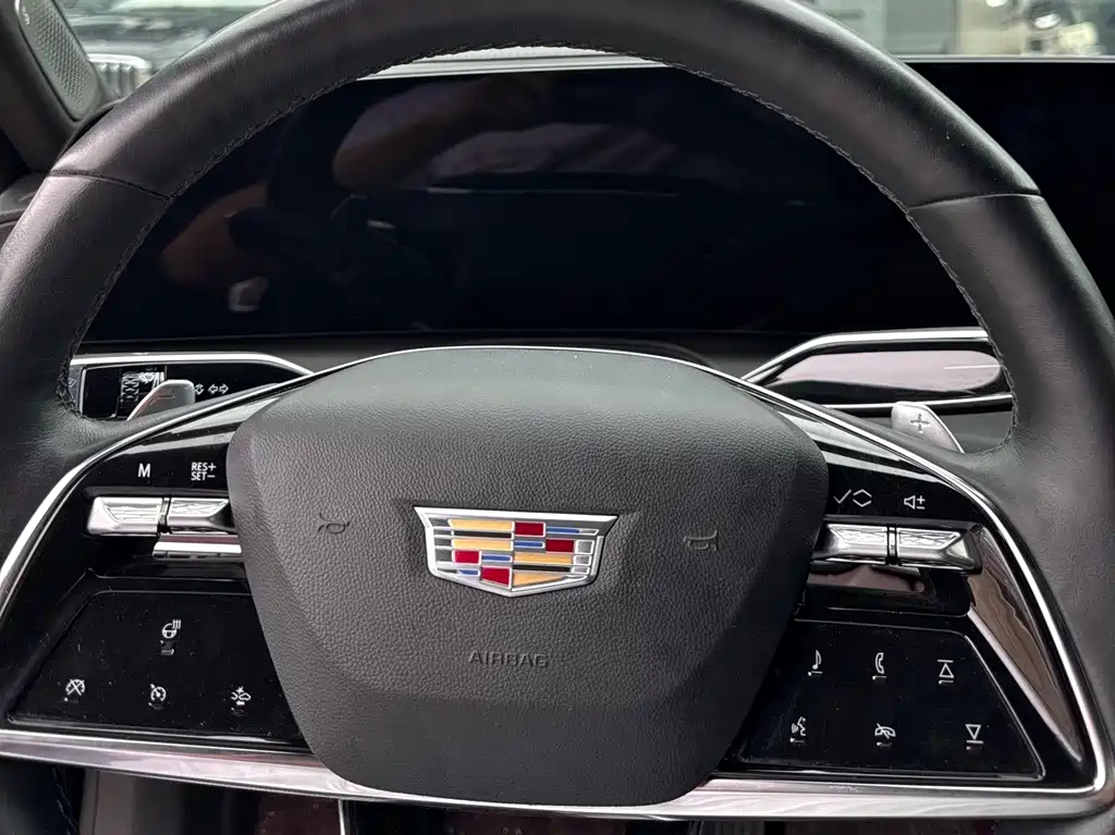 Cadillac CT6 2024 — фото 12