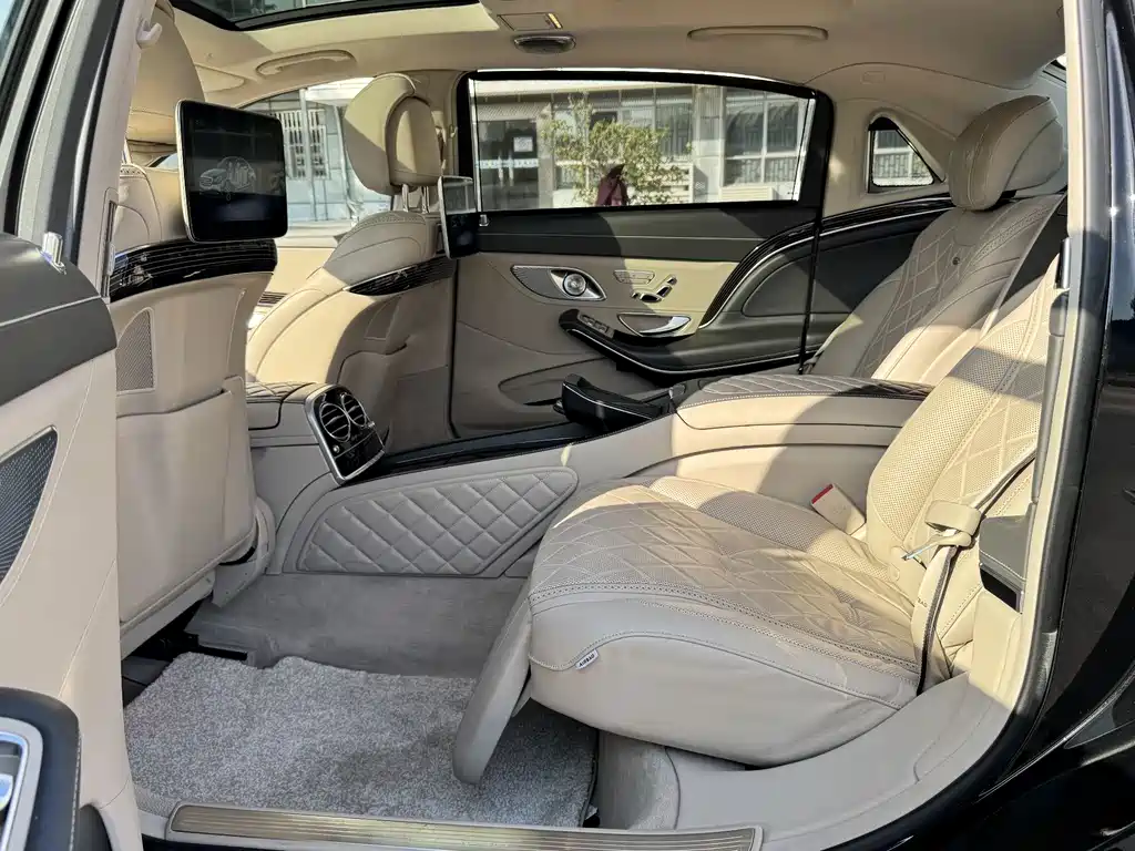 Mercedes-Benz Maybach S-Class 2019 — фото 12
