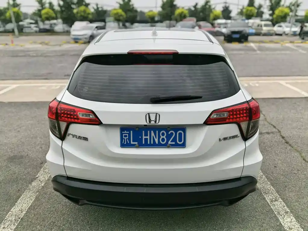Honda Vezel 2020 — фото 5