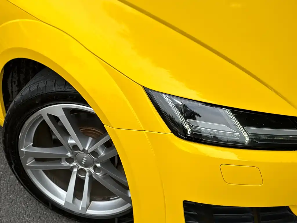 Audi TT 2015 — фото 5