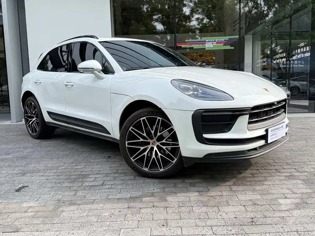 Porsche Macan 2022