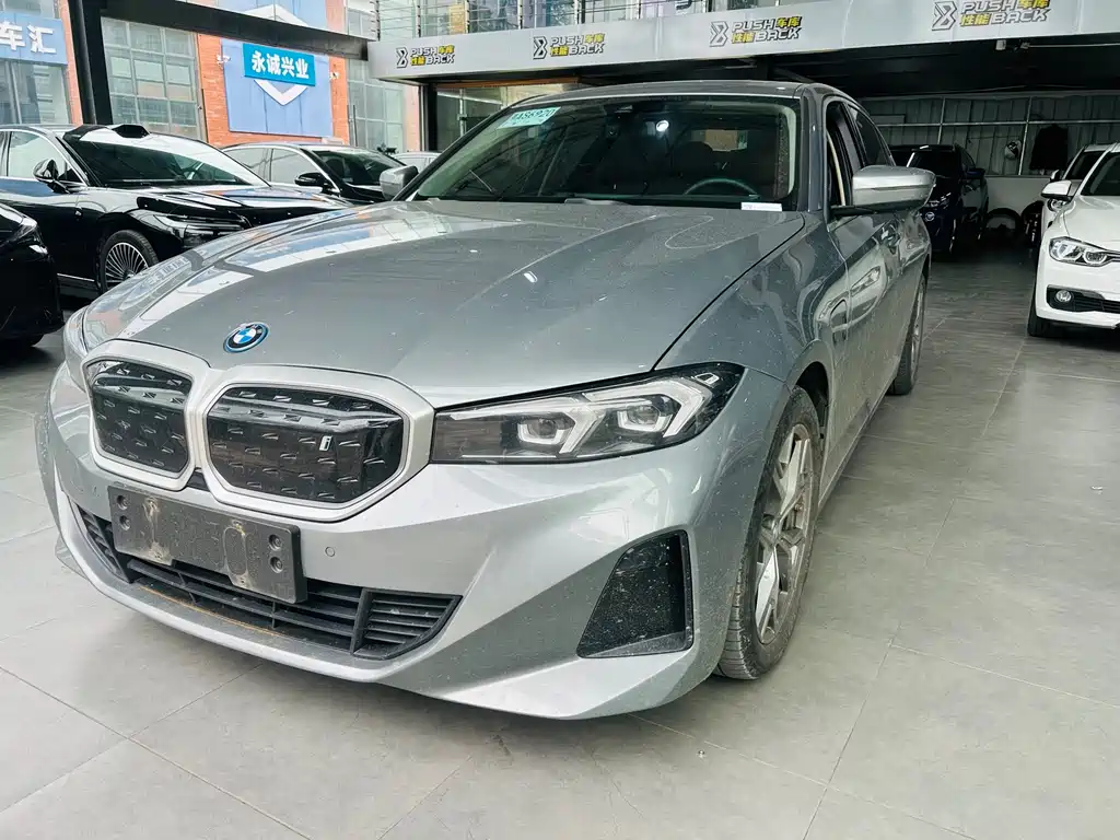 BMW i3 2023 — фото 1