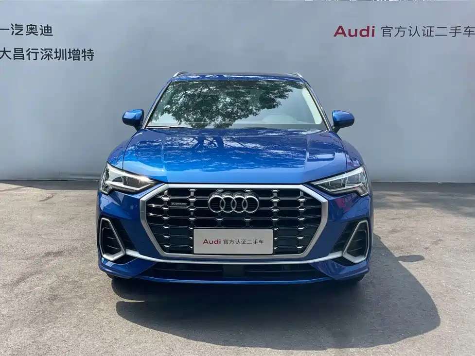 Audi Q3 2020 — фото 2