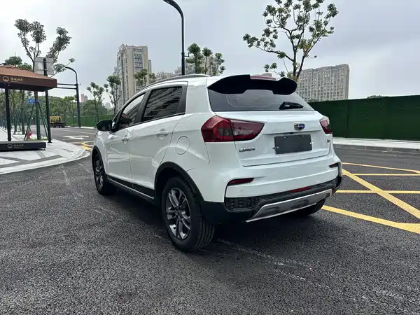 Geely Vision X3 2021