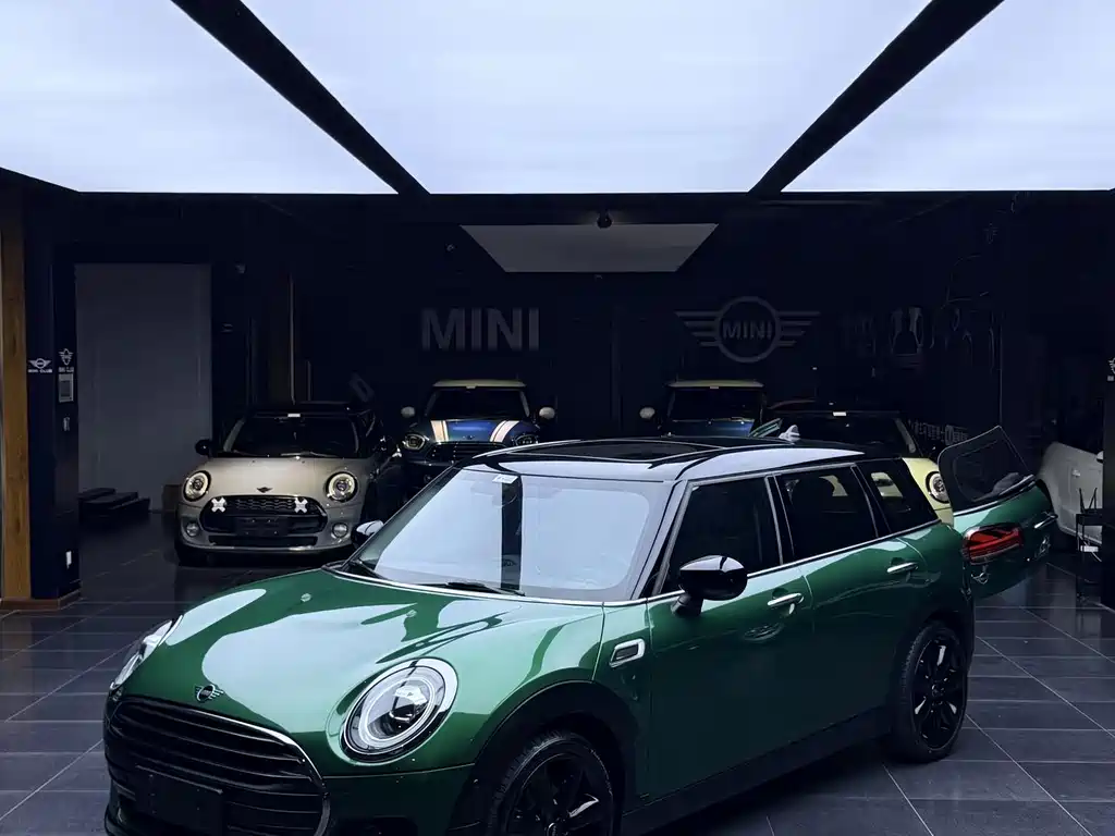 MINI Clubman 2020 — фото 20