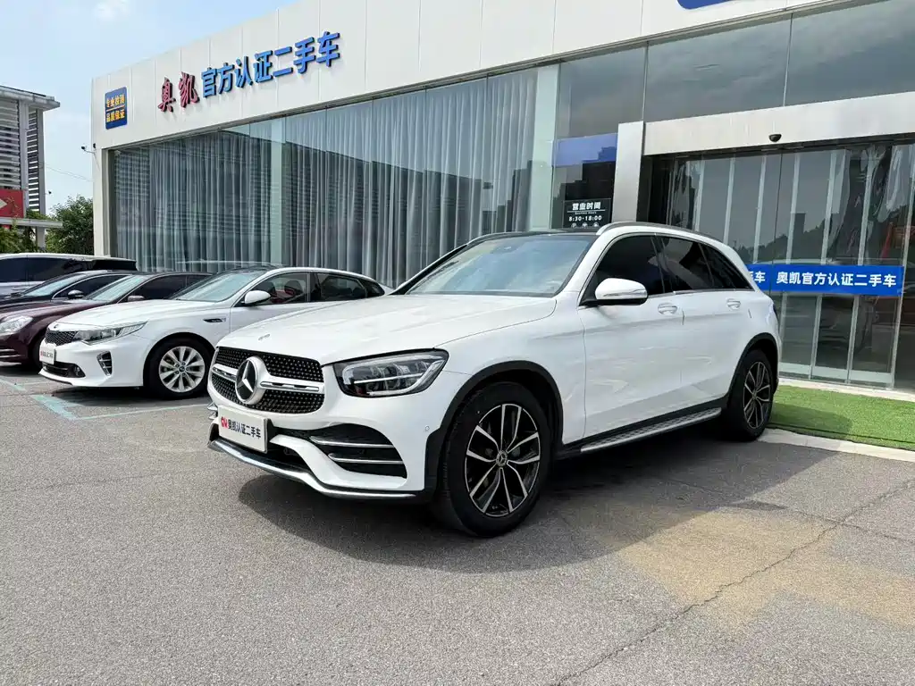Mercedes-Benz GLC 2020 — фото 1