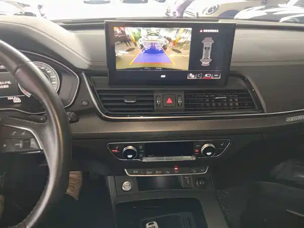Audi Q5L 2022