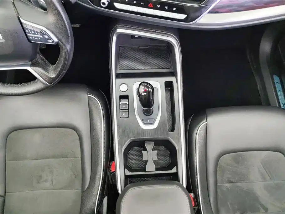 Haval H6 2021 — фото 16