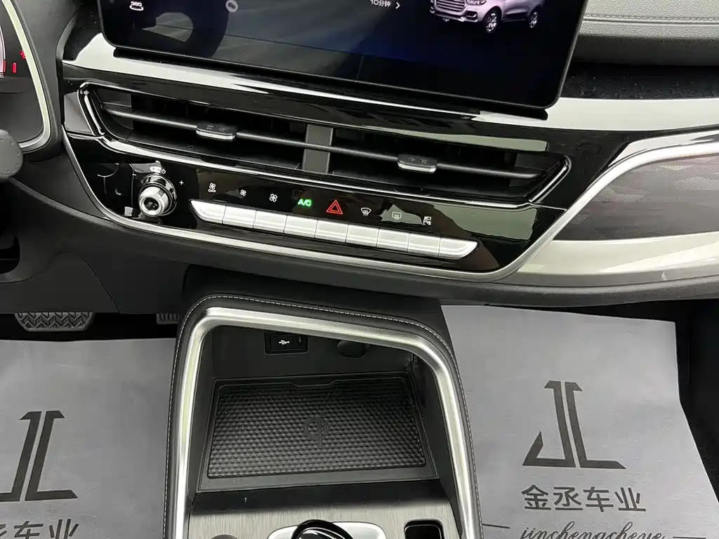 Haval H6 2023 — фото 12