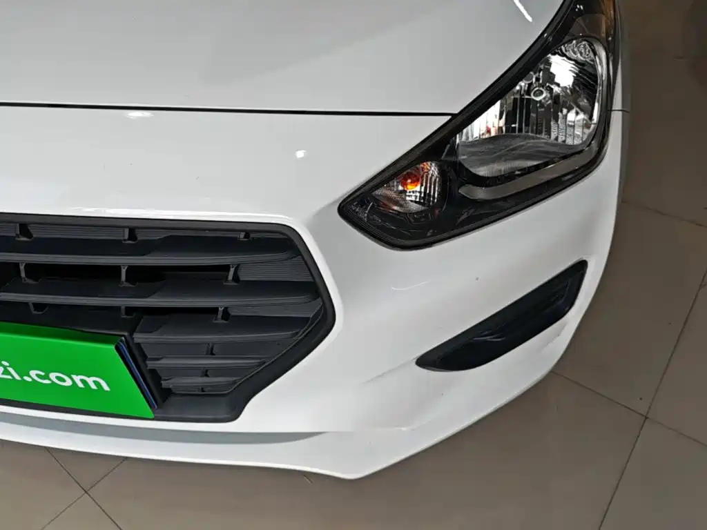 Hyundai Verna 2019 — фото 24