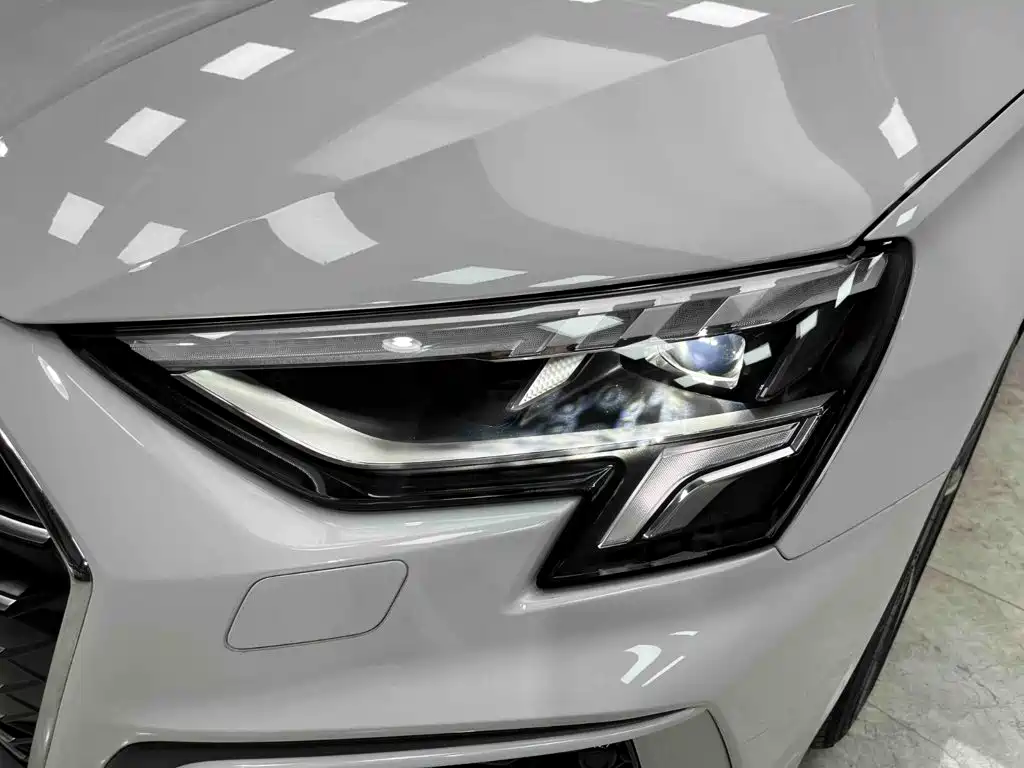 Audi A3 2023 — фото 18