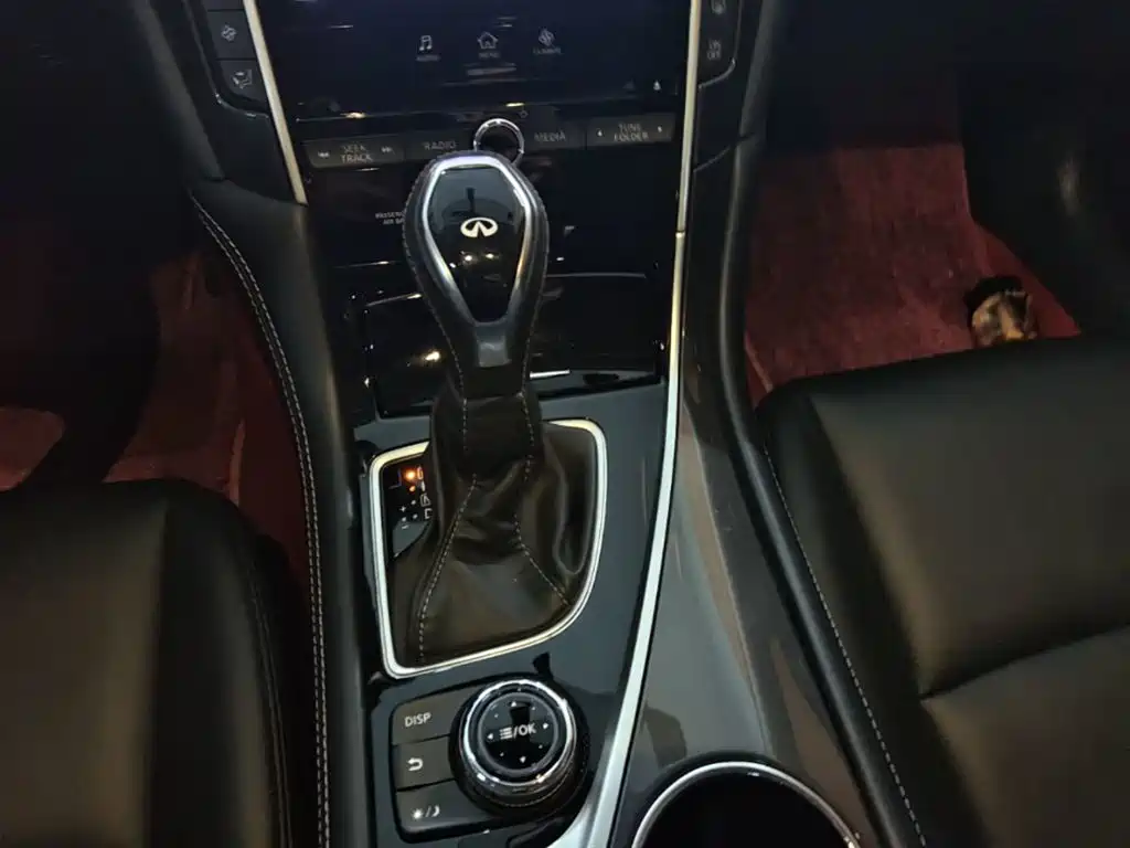Infiniti Q50L 2019 — фото 14