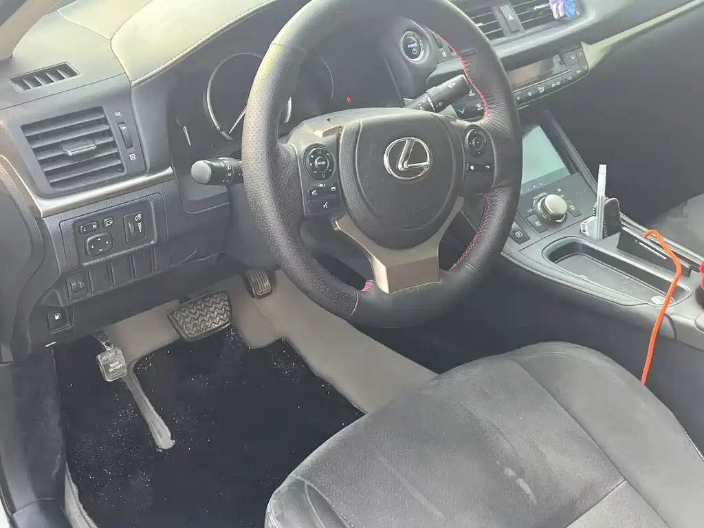 Lexus CT 2021