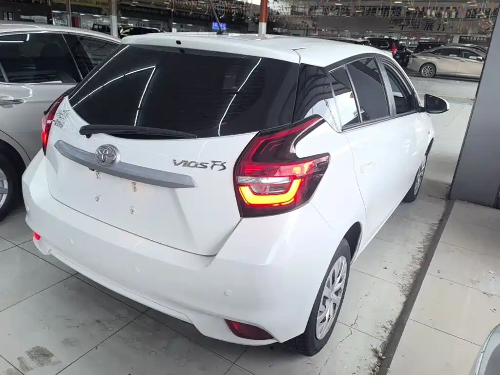 Toyota Vios FS 2023 — фото 7