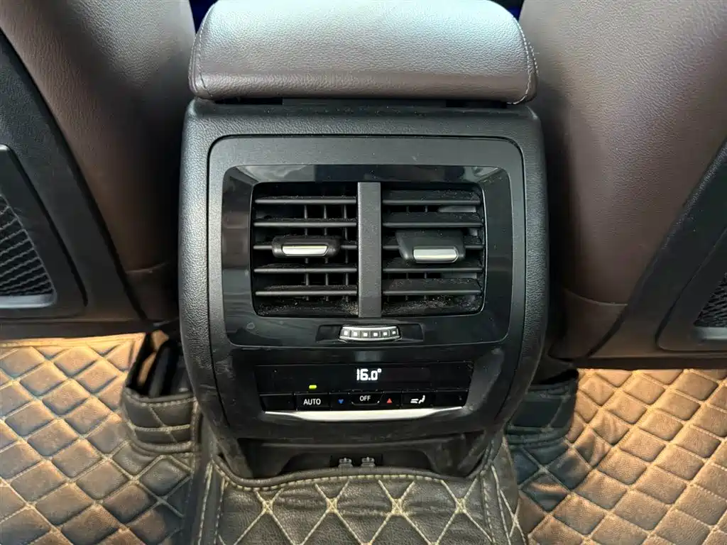 BMW X3 2020 — фото 15