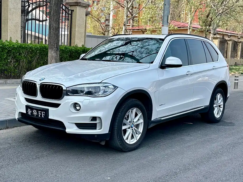 BMW X5 2016 — фото 1