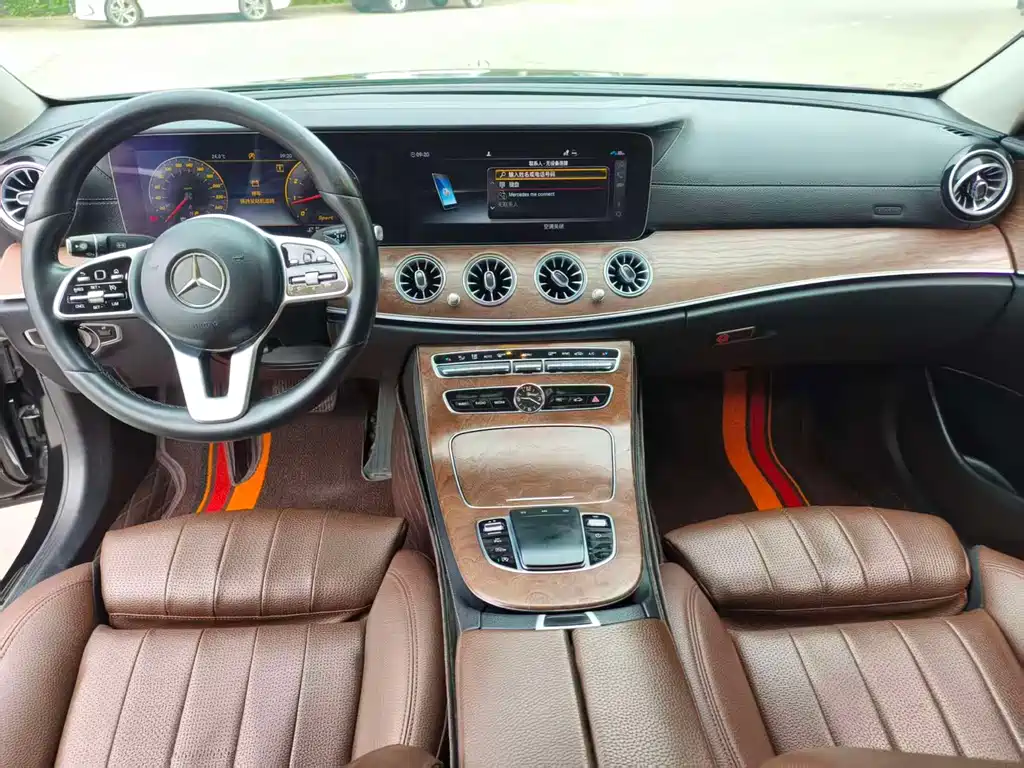 Mercedes-Benz E-Class 2018 — фото 4