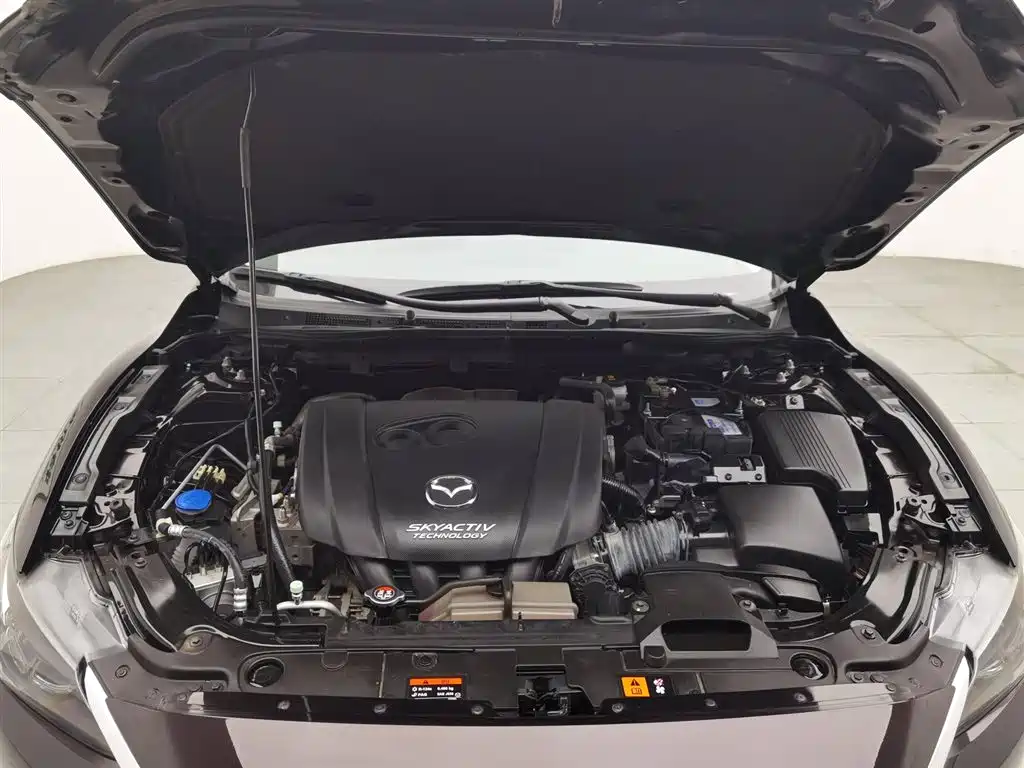 Mazda Atenza 2018