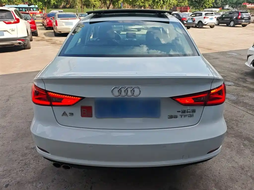 Audi A3 2016 — фото 4