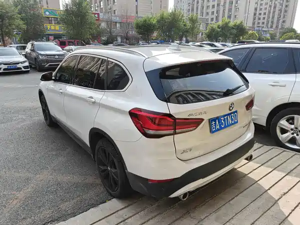 BMW X1 2021