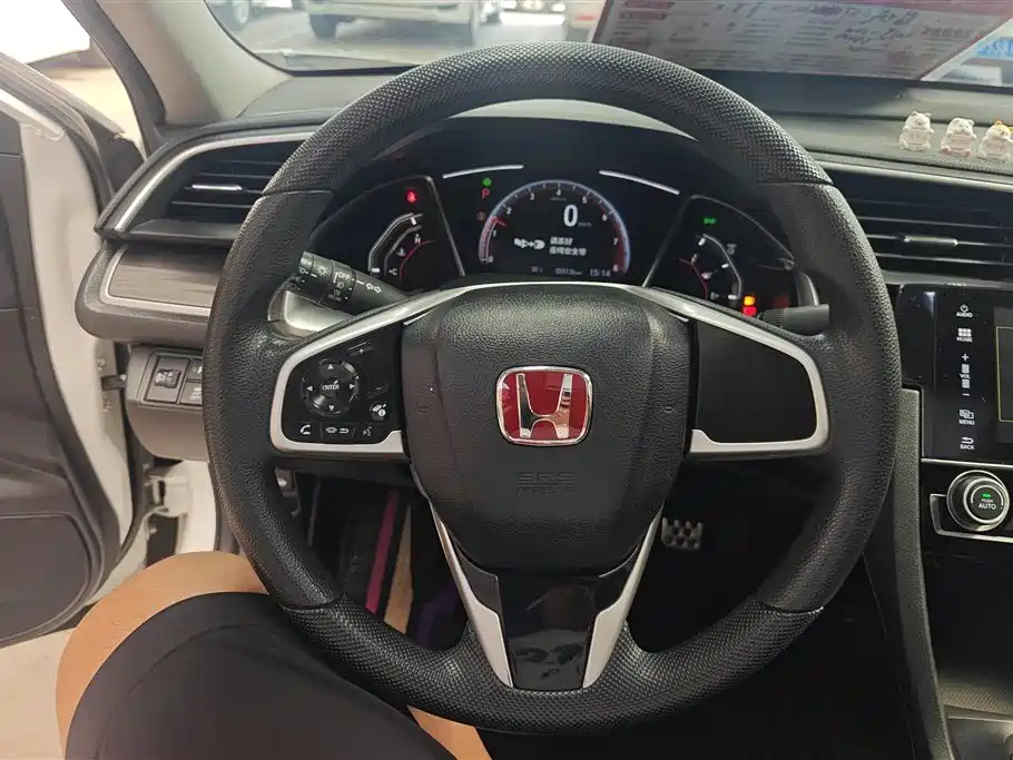 Honda Civic 2019 — фото 14