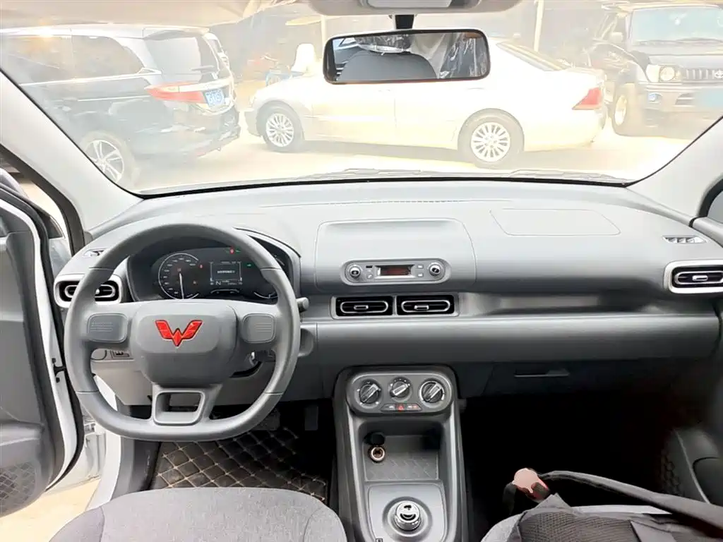 Wuling Hongguang EV 2025 — фото 10