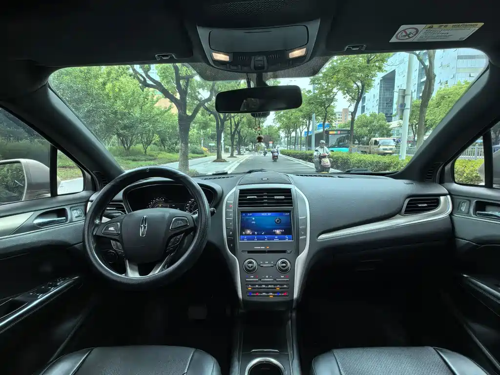 Lincoln MKC 2015 — фото 13