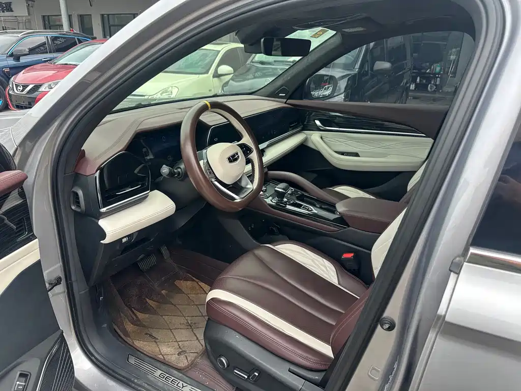 Geely Xingyue L 2022