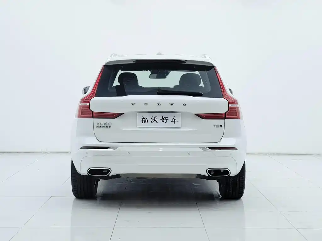 Volvo XC60 2021 — фото 29