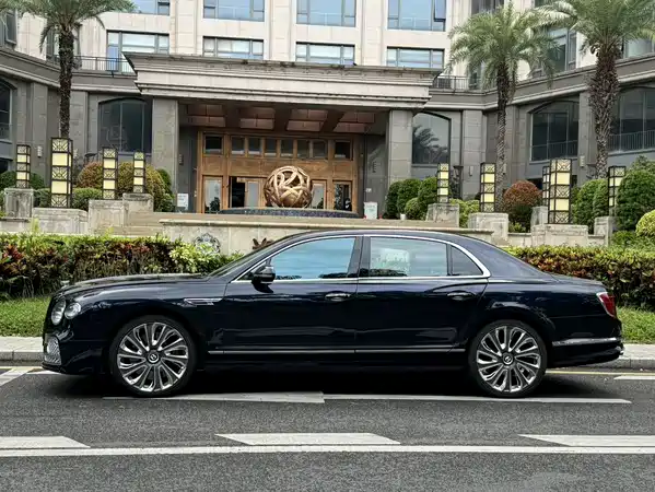 Bentley Flying Spur 2010