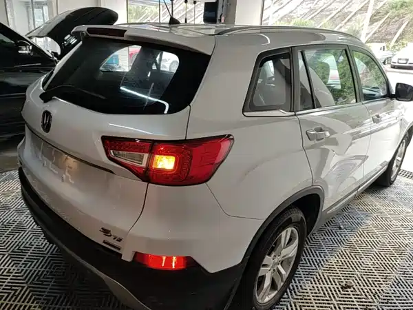 Changan CS75 2015