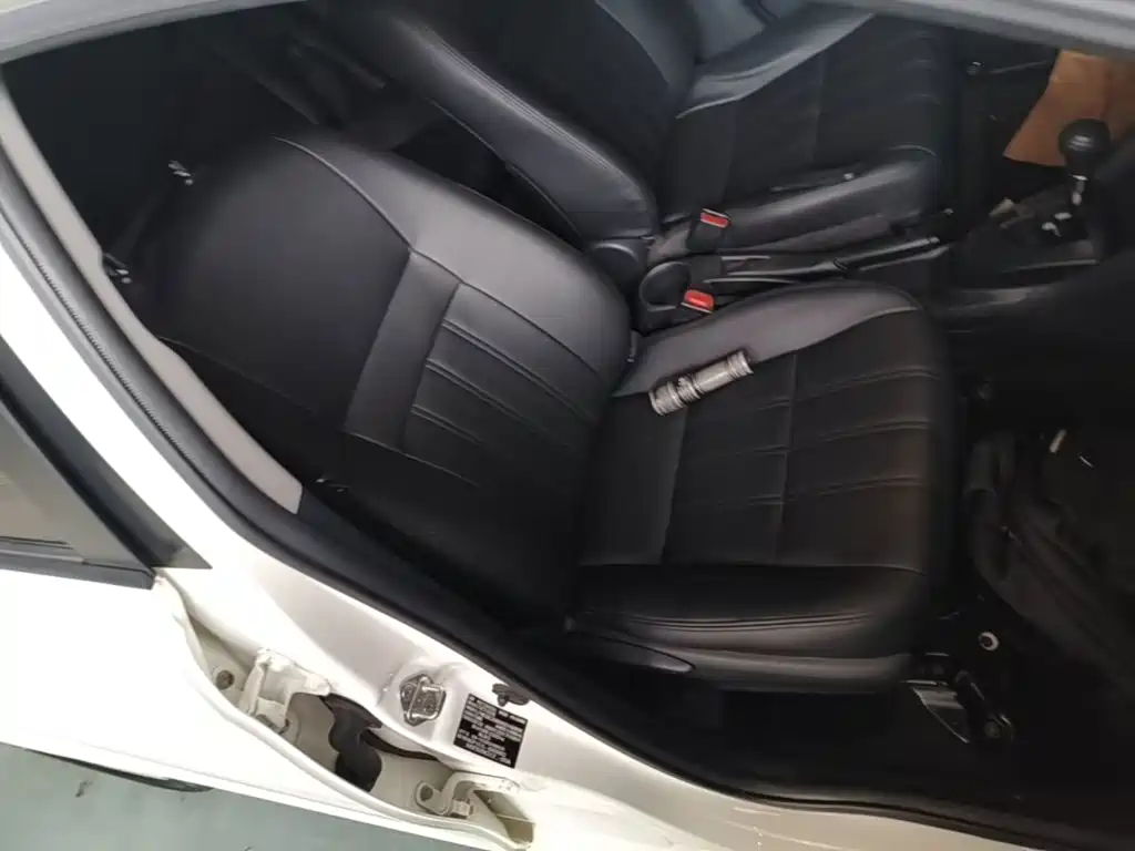 Toyota Vios FS 2017 — фото 25