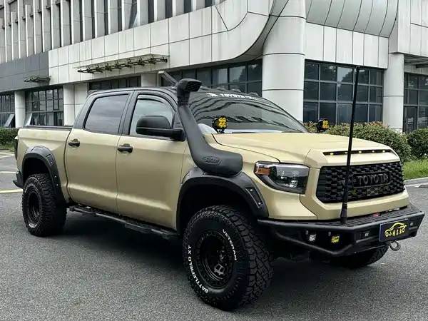 Toyota Tundra 2014
