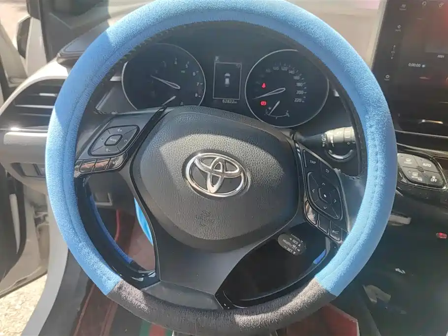 Toyota IZOA 2019 — фото 15