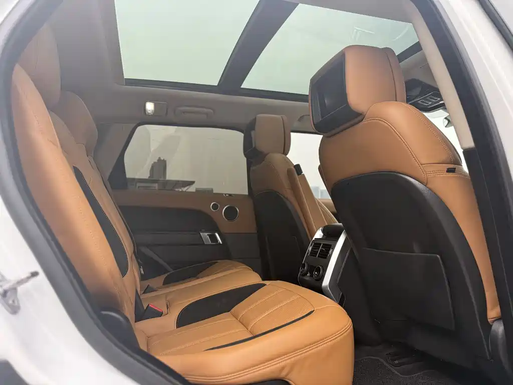 Land Rover Sport 2022 — фото 11