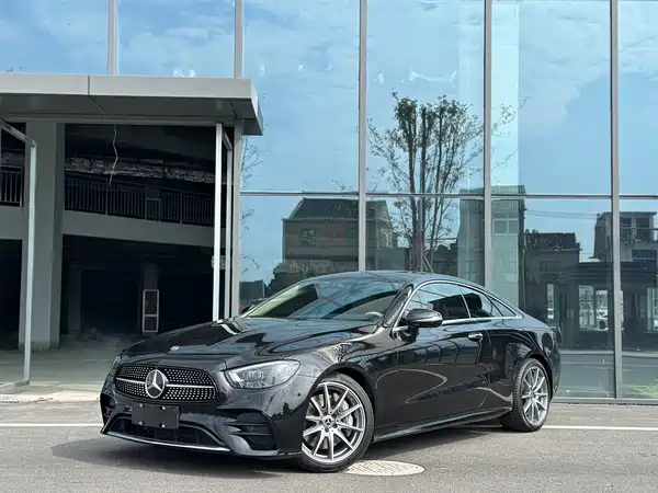 Mercedes-Benz E-Class 2021