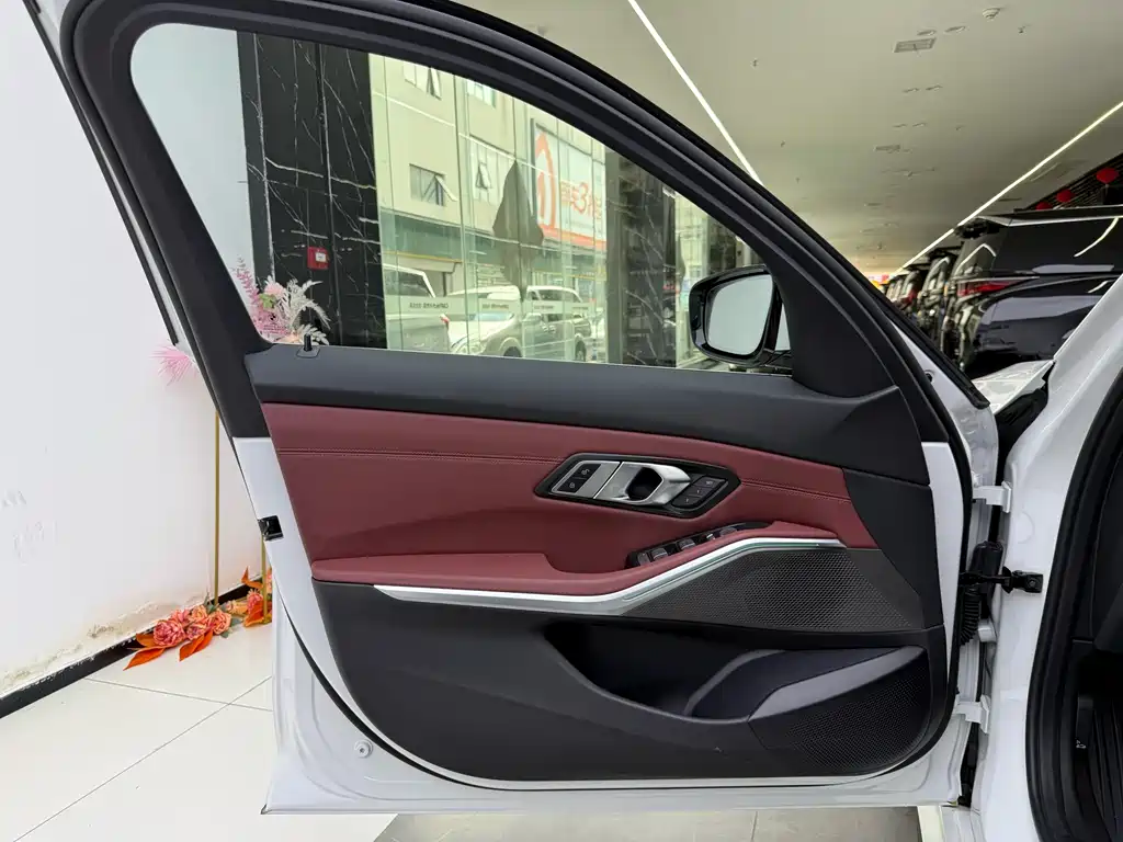 BMW i3 2026 — фото 10