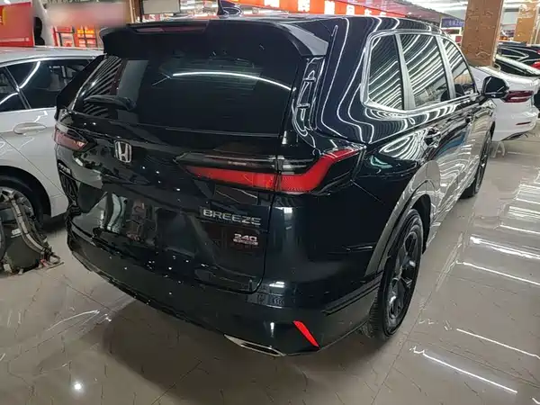 Honda Breeze 2025