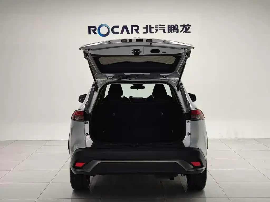 Toyota Frontlander 2024