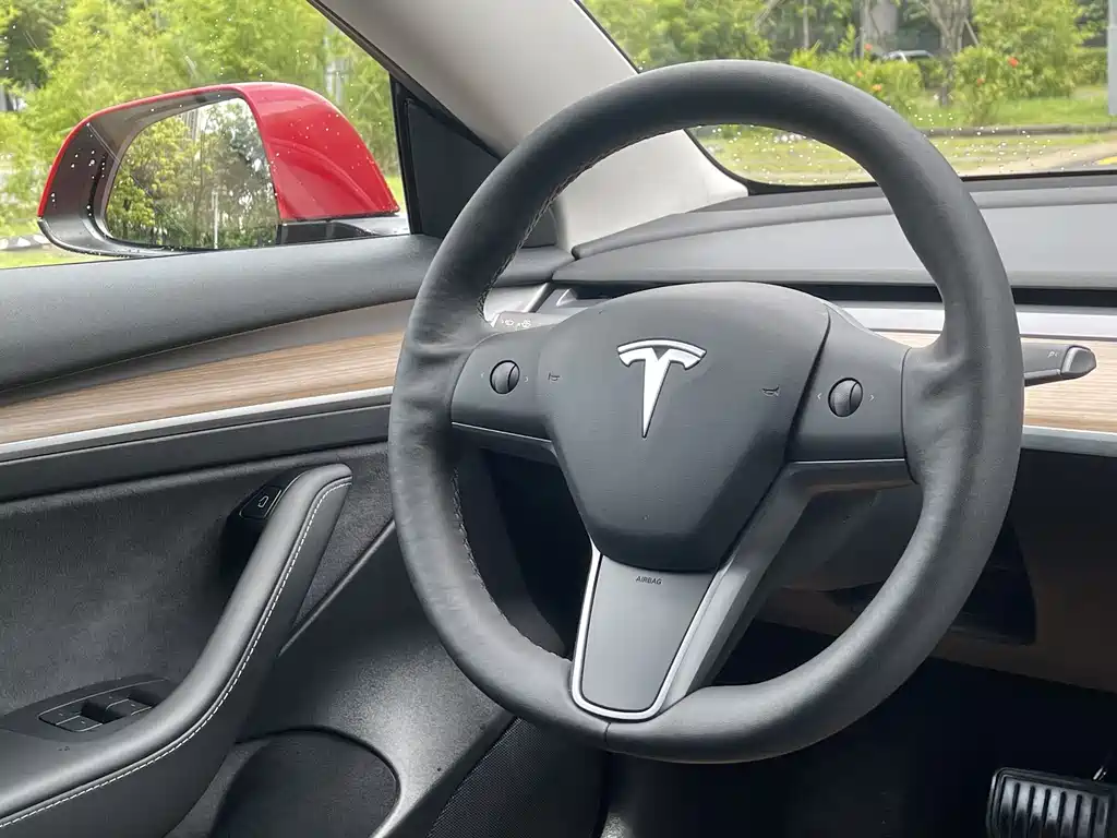 Tesla Model 3 2021 — фото 20