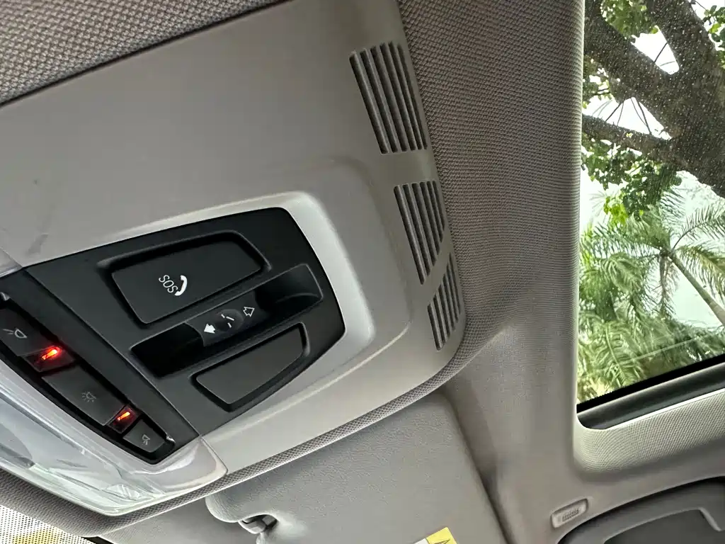 BMW X1 2017 — фото 13