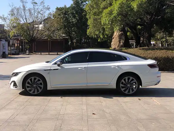 Volkswagen CC 2023