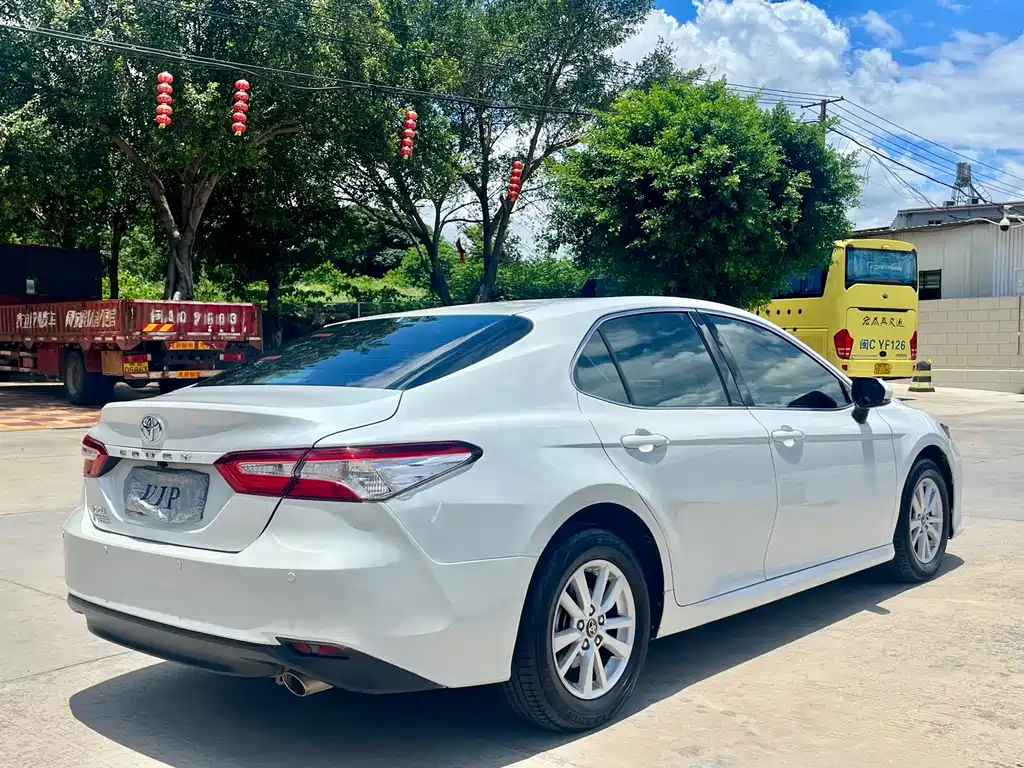 Toyota Camry 2018