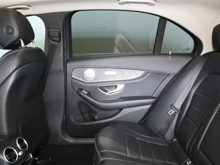 Mercedes-Benz C-Class 2020 — фото 8