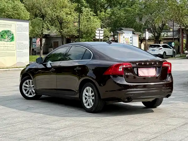 Volvo S60 2018