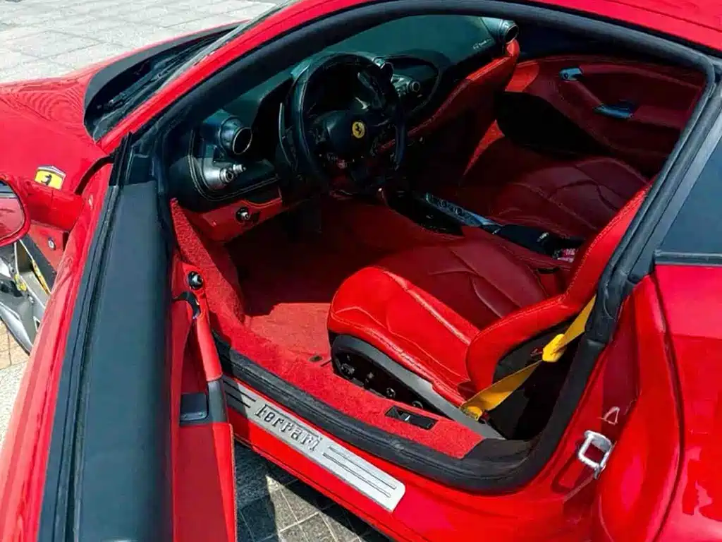 Ferrari F8 2022 — фото 4