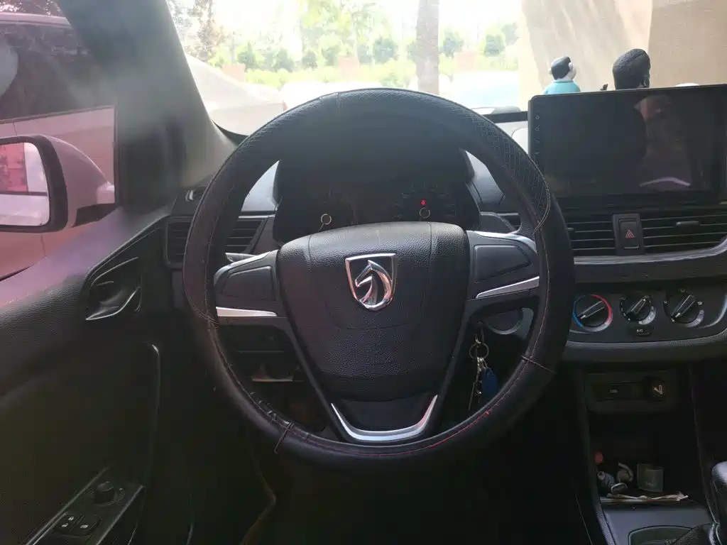 Baojun 310 2021