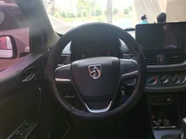 Baojun 310 2021
